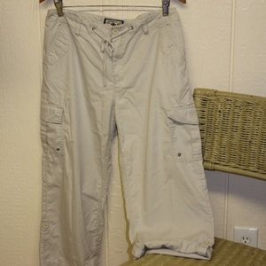 Caribbean Joe utility Capri pants