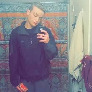 Meet your Posher, Ethan