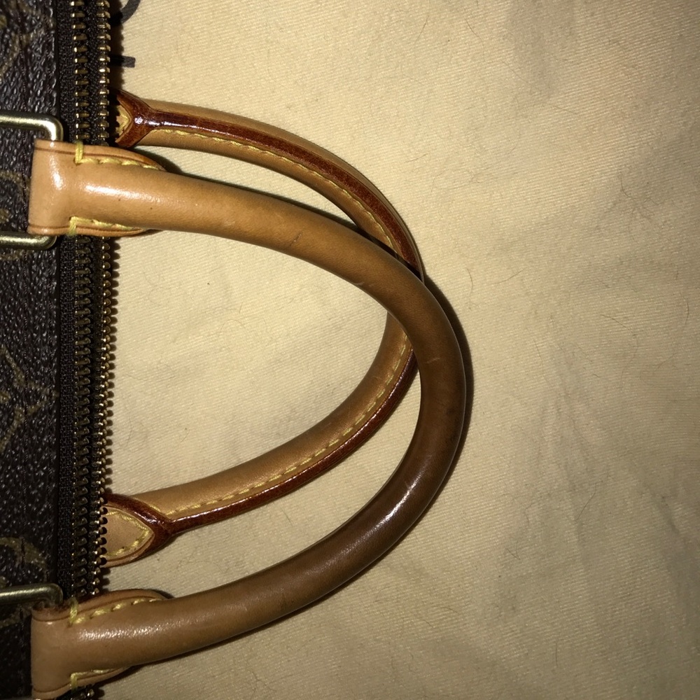 🚫SOLD🚫 👜ADDITIONAL PICTURES FOR LV SPEED 25👜