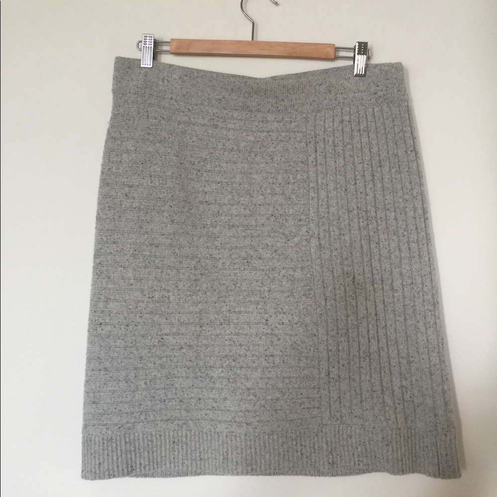 Club Monaco wool skirt