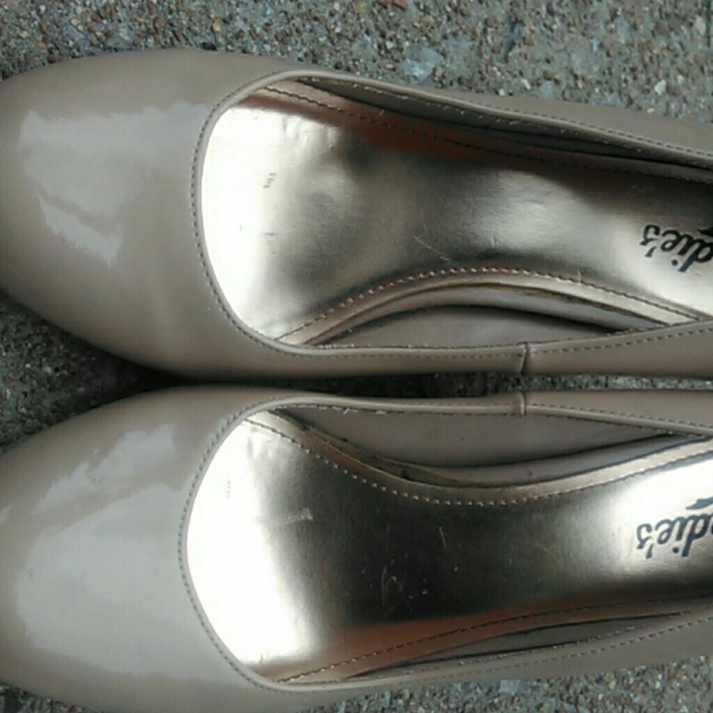 Nude heels