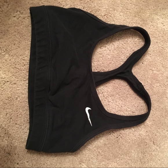 Black Nike sports bra - Picture 3 of 4