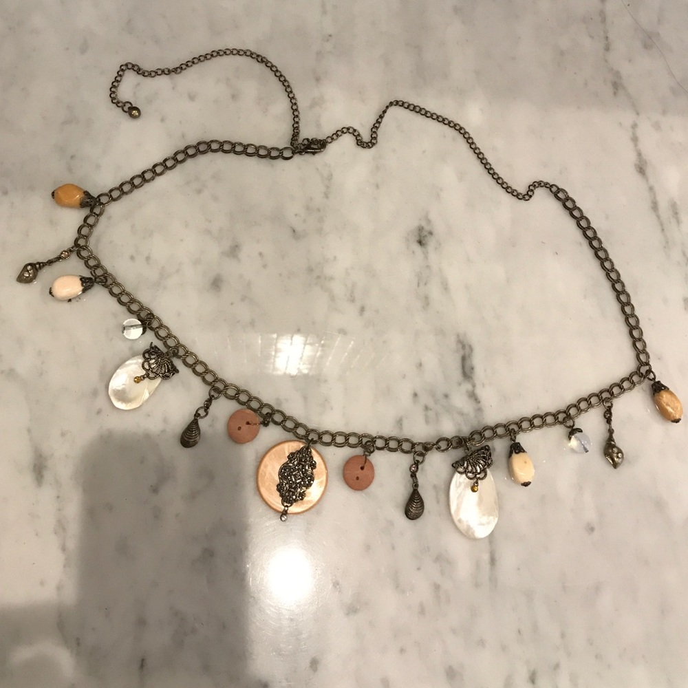 CHICO Bead &Shell bronze/gold chain belt. Med 😊