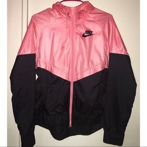 Women's Nike Windbreaker