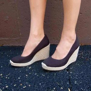 🎉NWOT ESPADRILLES WEDGES🎉