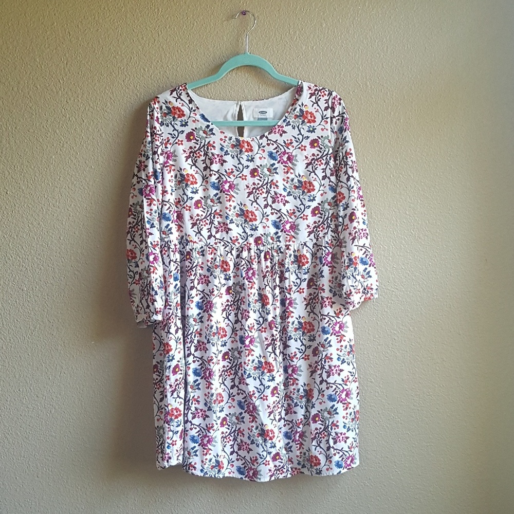 Old Navy // Fall Floral Long Sleeve Dress