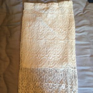 Rue 21 white lace skirt