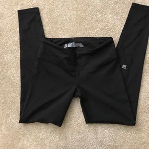 Low rise VS knockout tight