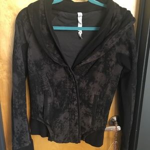 Lululemon To Class Jacket sz 6