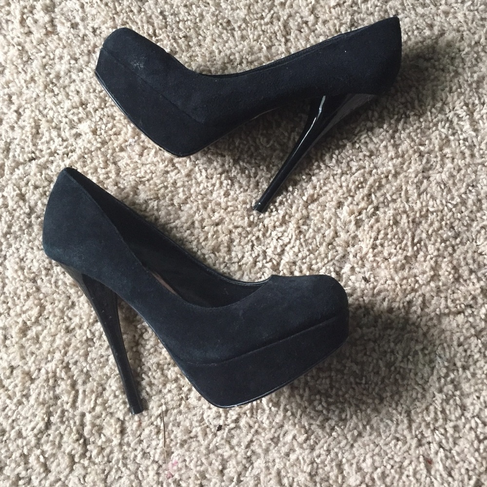 Platform Heels - Picture 2 of 4