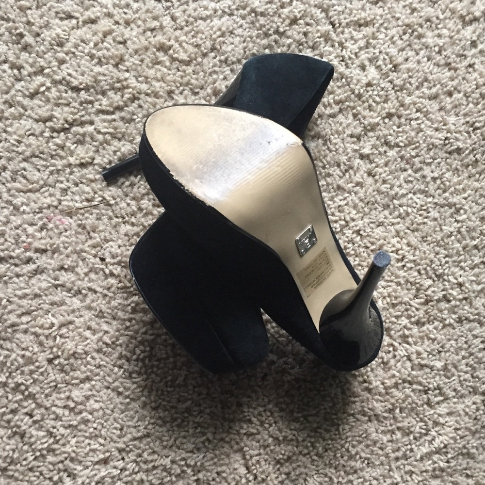 Platform Heels - Picture 4 of 4