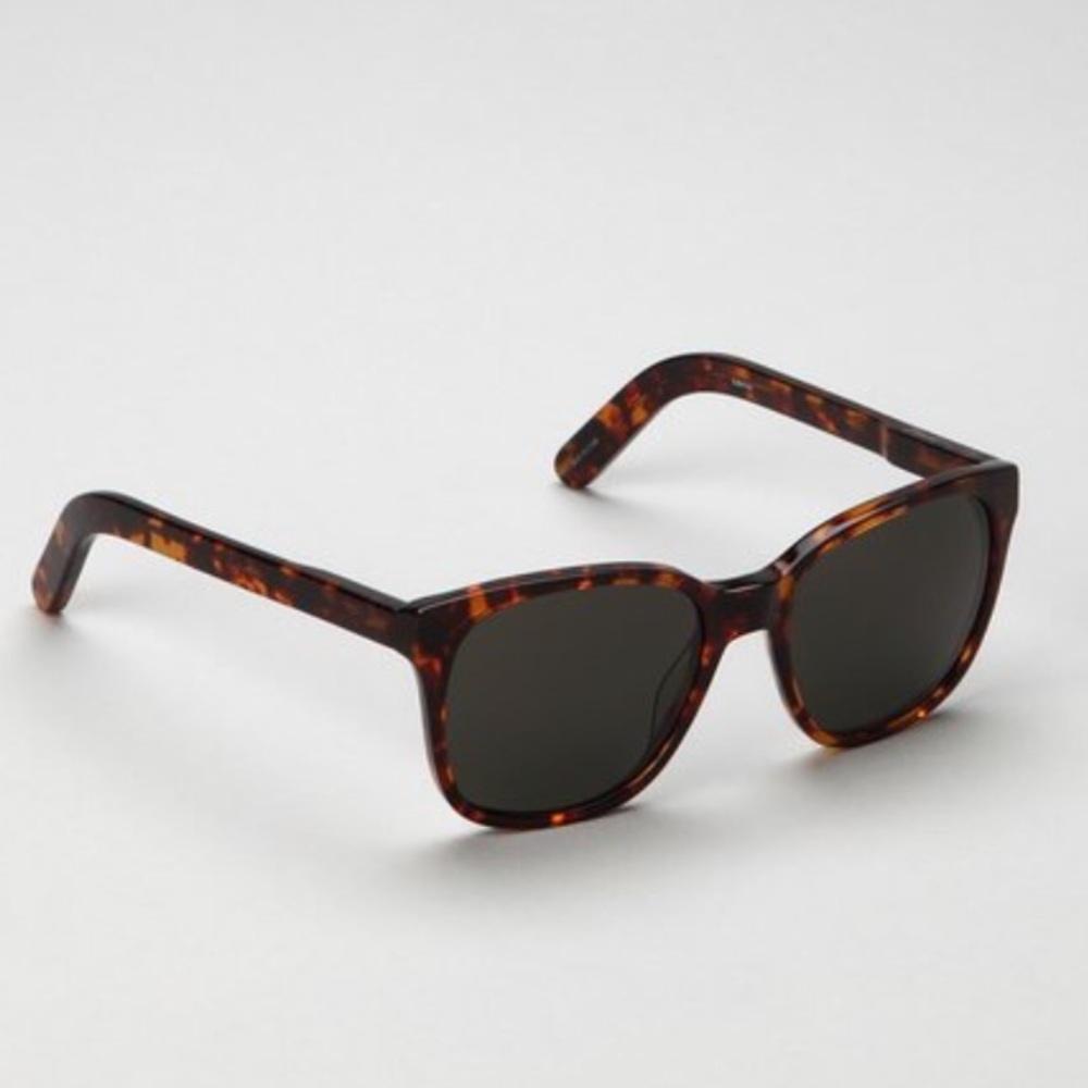 Sale⚡️Elizabeth and James Eldridge sunnies