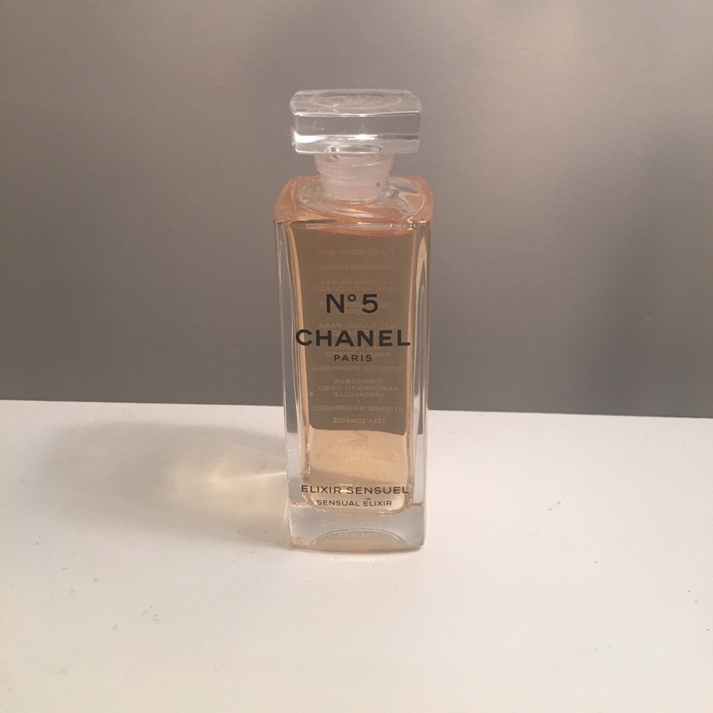 No5 CHANEL sensual elixir