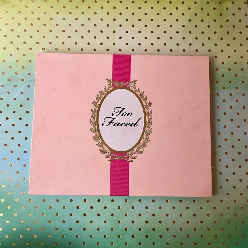 💕USED Too Faced Holiday 2015 Grande Hotel Café 💕