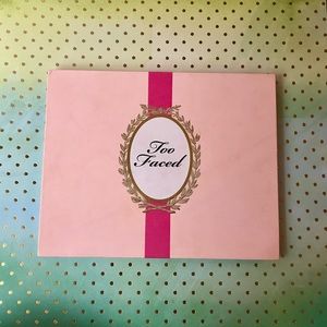 💕USED Too Faced Holiday 2015 Grande Hotel Café 💕