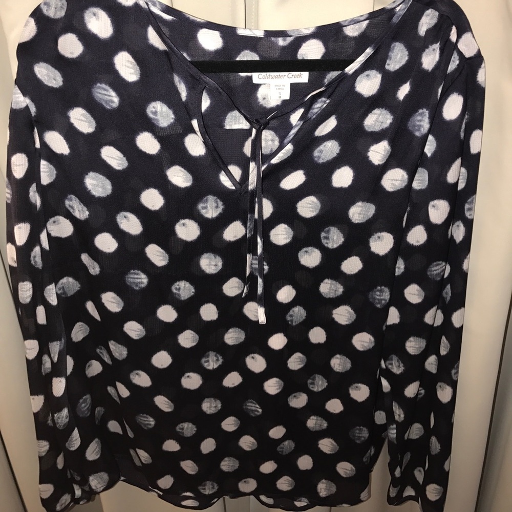 Navy and white Dot Blouse ⚪️