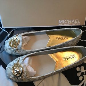 Michael Kors flats