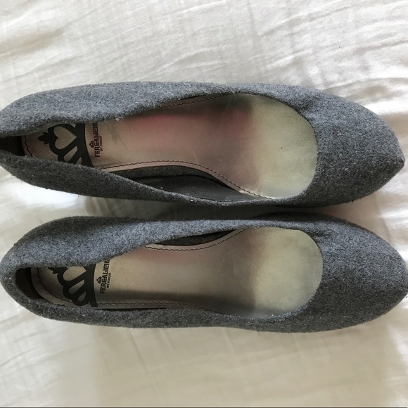 Fergalicious, size 8, wedge heels - Picture 3 of 3