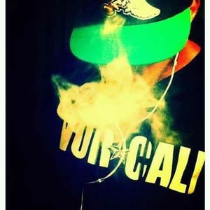 Meet your Posher, Dion