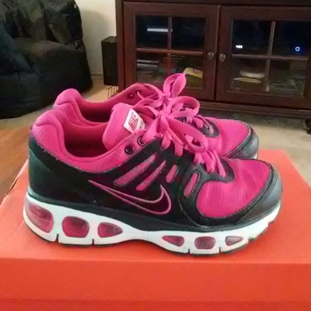 Nike Air Max Girls Youth 2010 Tailwind