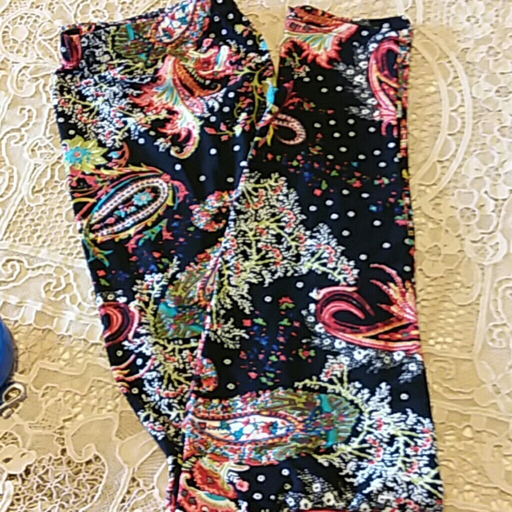 Agnes & Dora Paisley Leggings  L