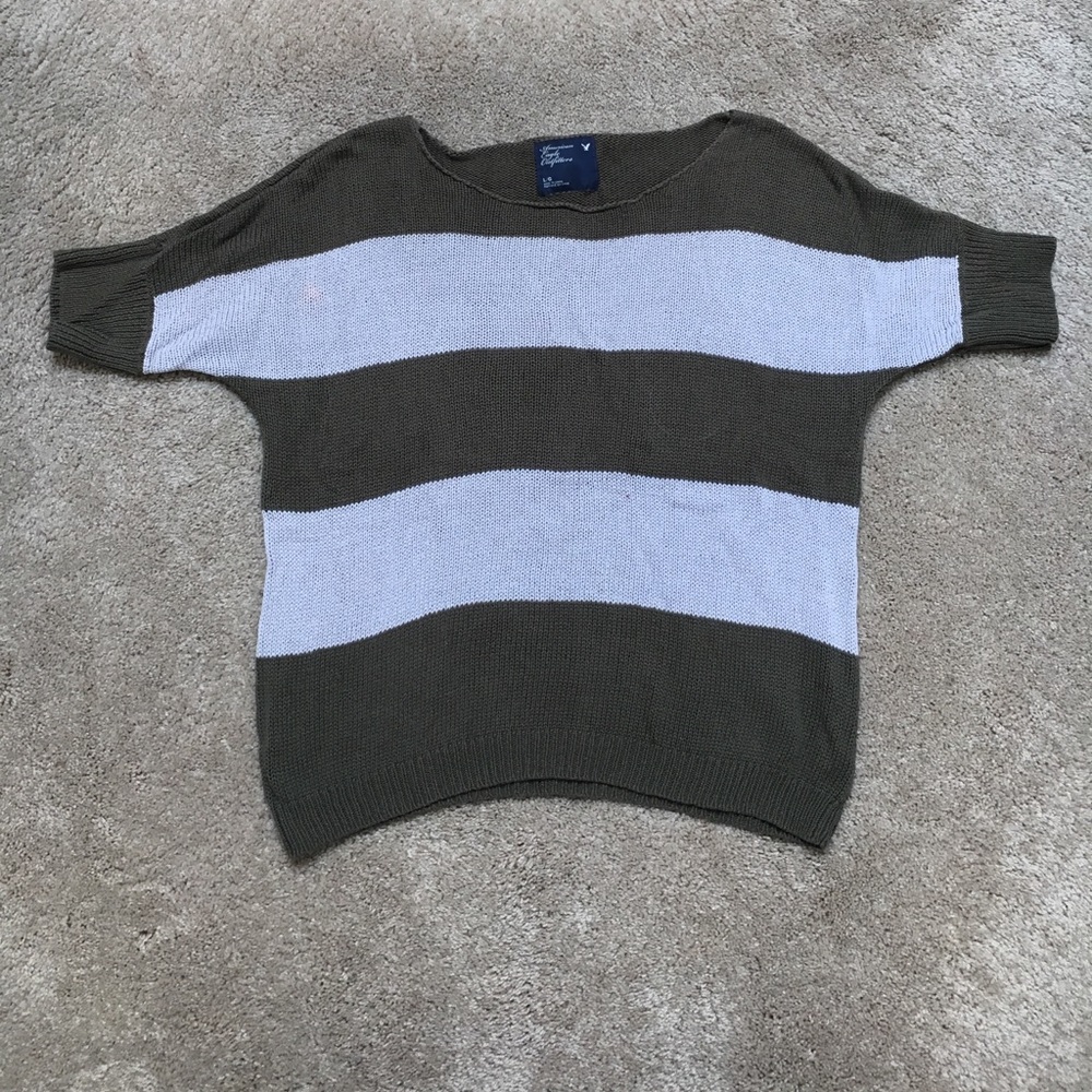 American Eagle Sweater