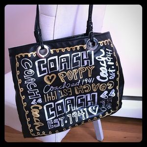 Coach Poppy Evie Slim Tote in Gold/Black/Silver