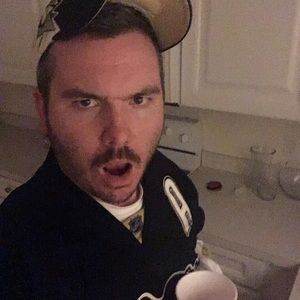 Meet your Posher, Andrew