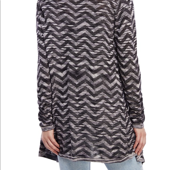 NYDJ Space Dye Chevron Cardi in Black - Picture 4 of 8