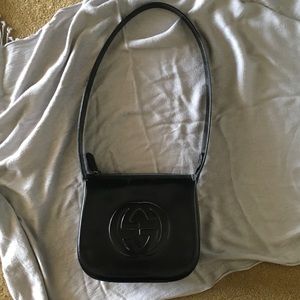 Black leather Gucci handbag