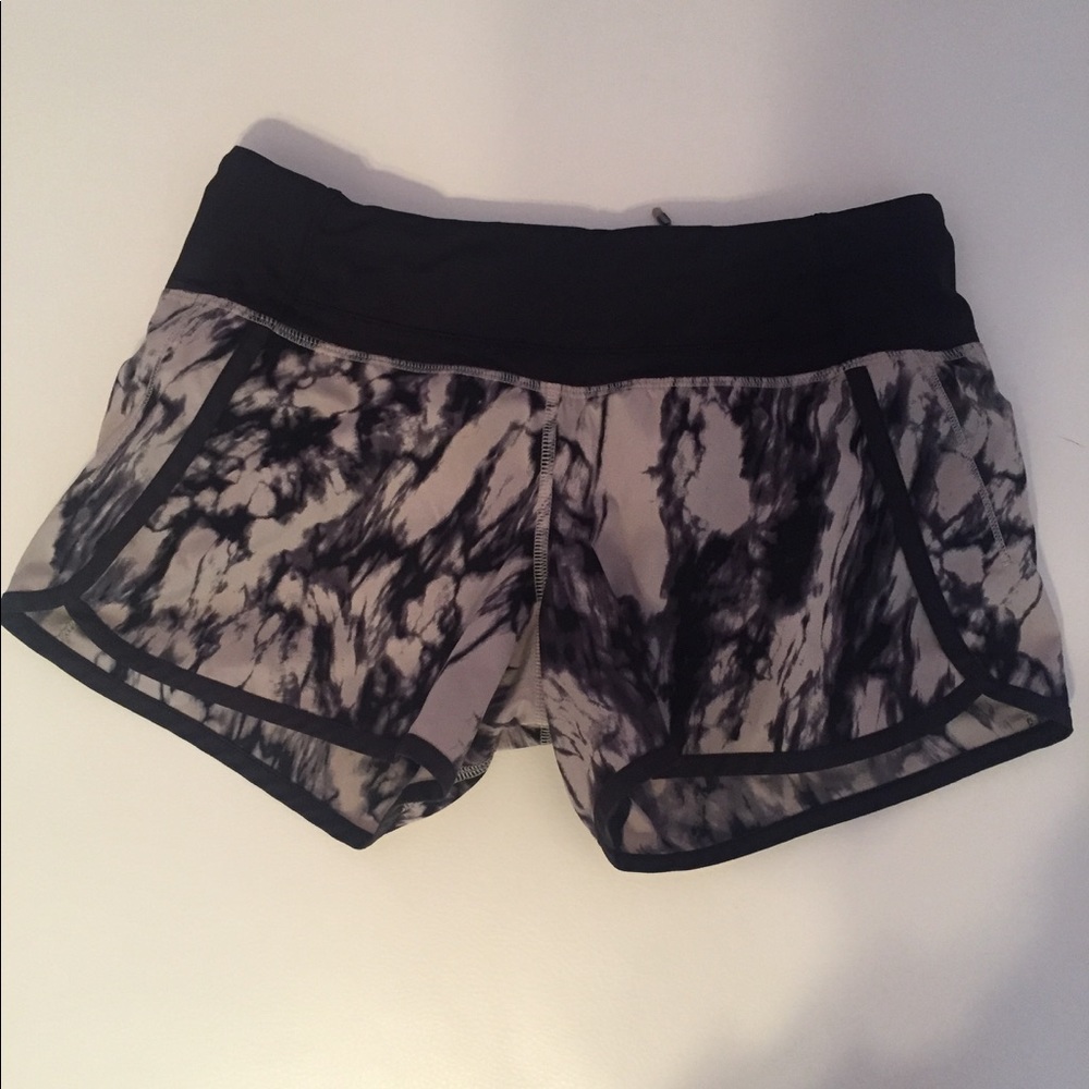 Lululemon Speed Short 4 Like New condition