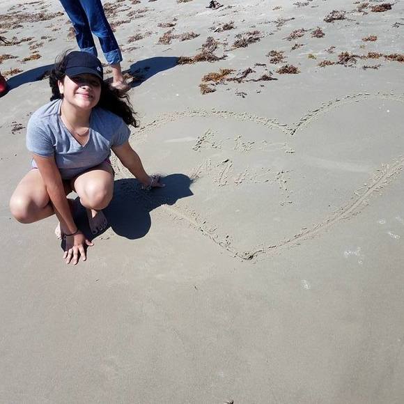 Meet your Posher, Kara - Picture 1 of 1