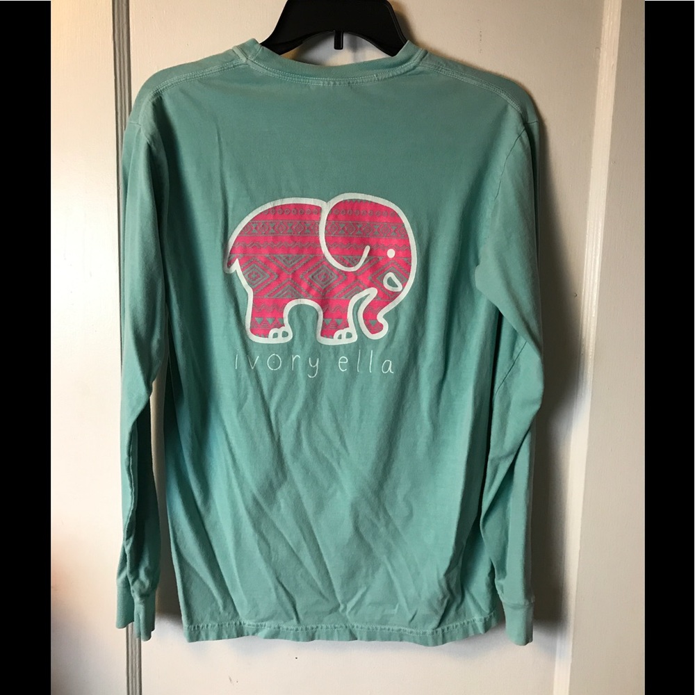 ❌ sold on mercari ❌ Ivory Ella shirt