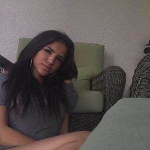 Meet your Posher, Isabella