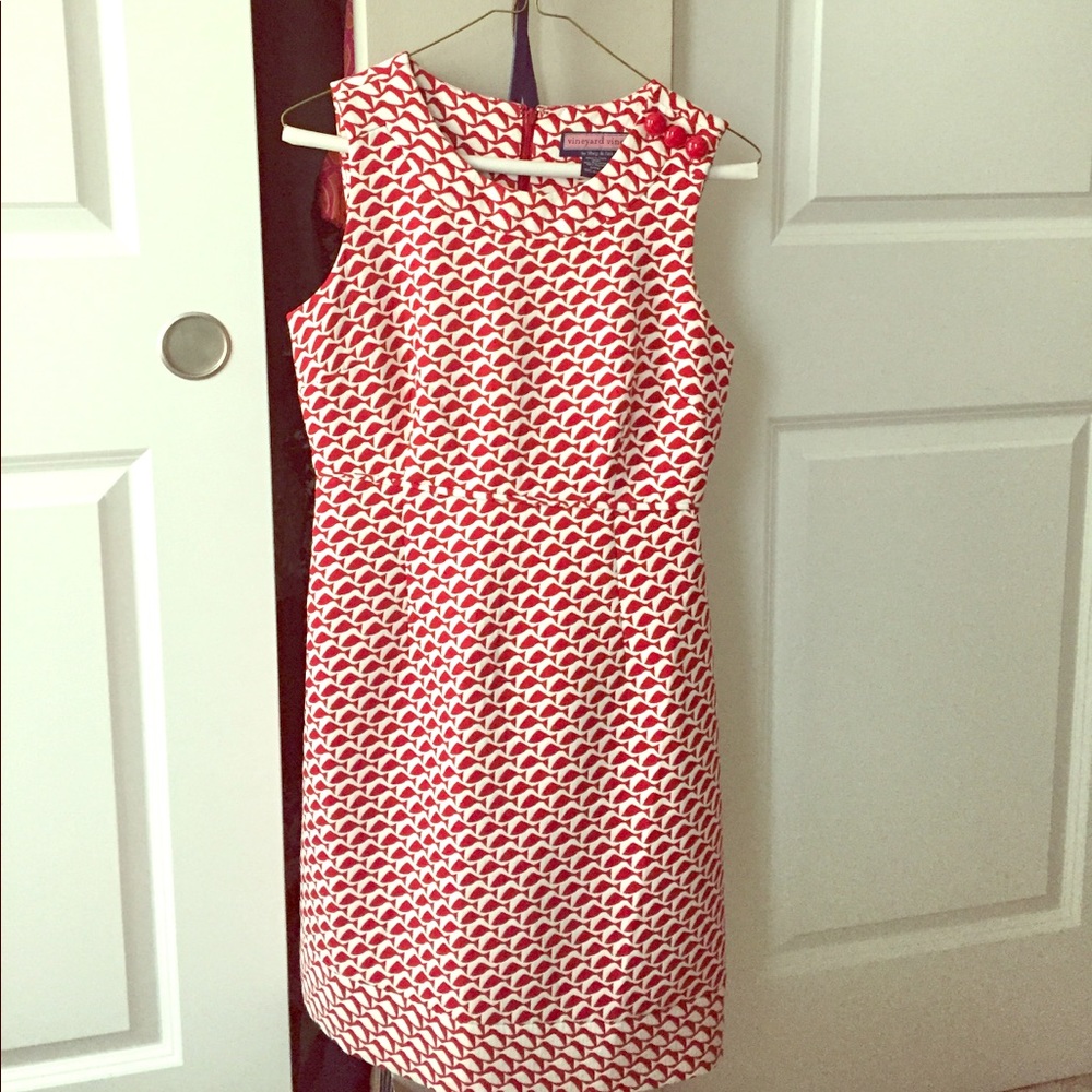 Vineyard vines dress