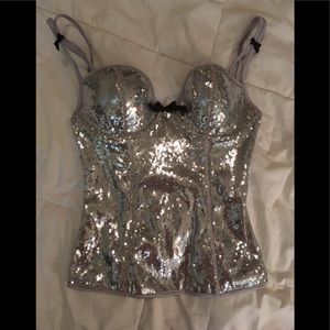 Shiny corset