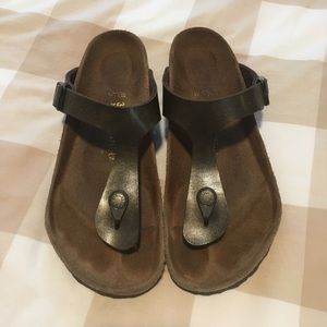 Birkenstock Giseh Sandals - Golden Brown