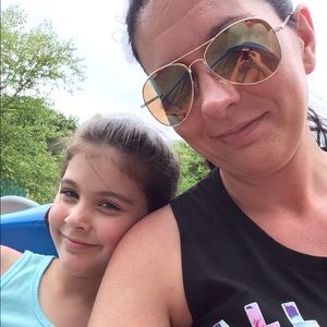 Meet your Posher, Kim