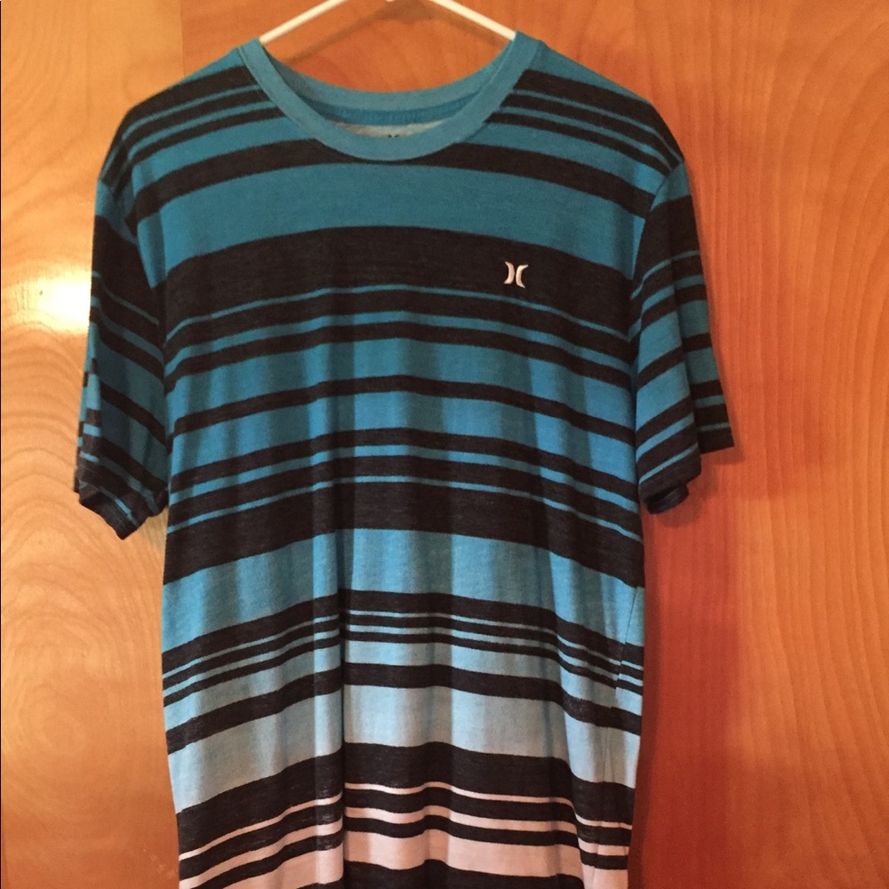Men's large Hurley shirt.