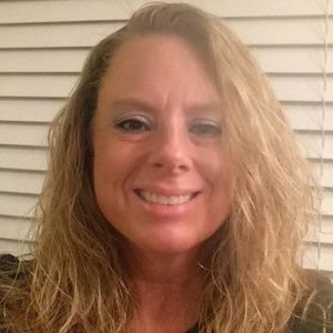 Meet your Posher, Sally