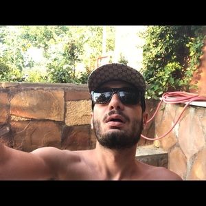 Meet your Posher, Danial