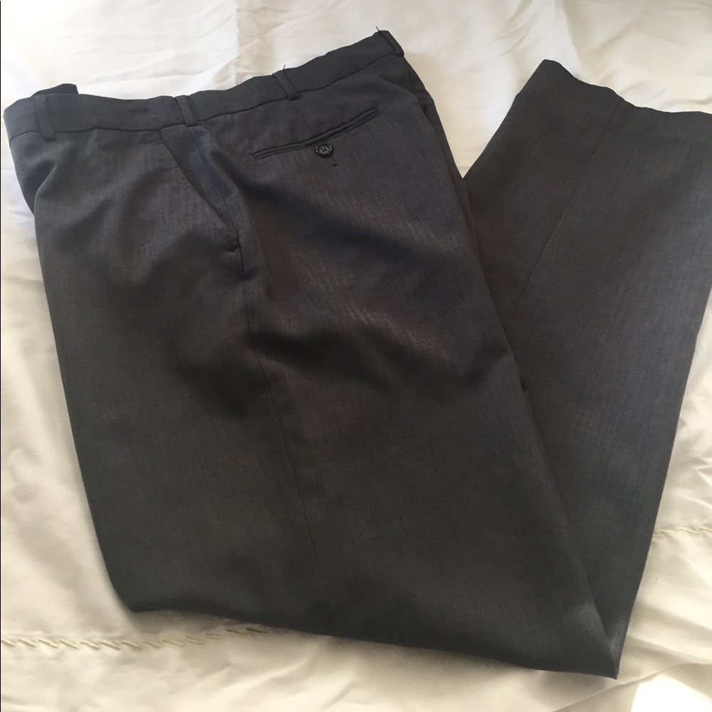 Classic fit dress pants. 34 x 32.