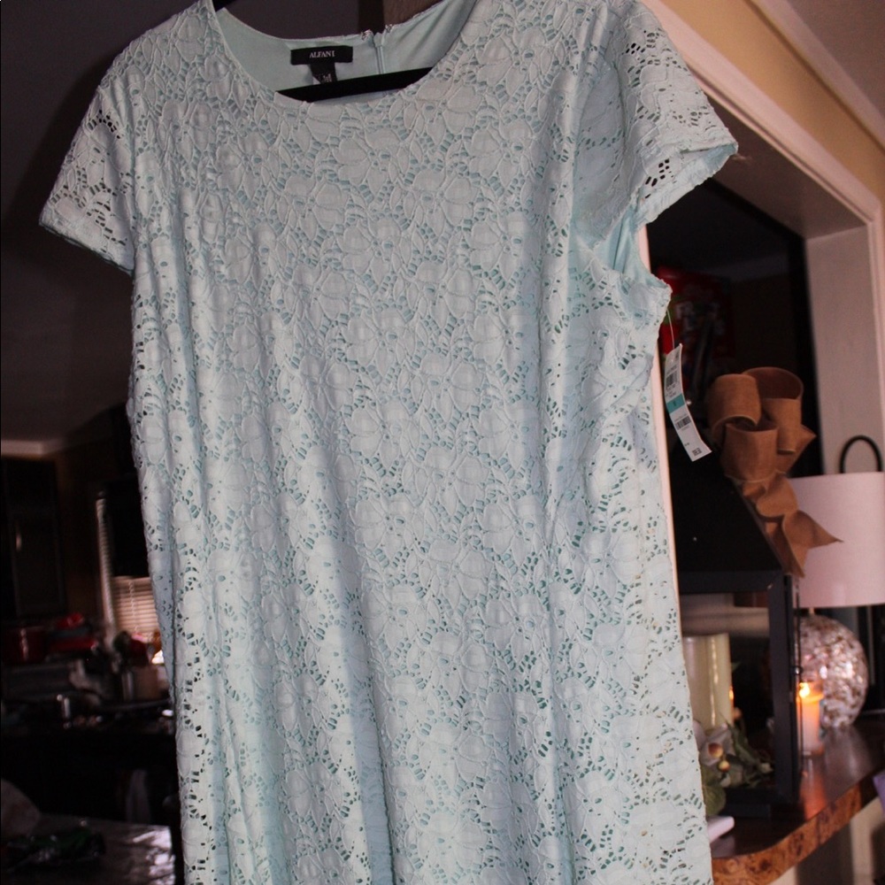Floral lace dress