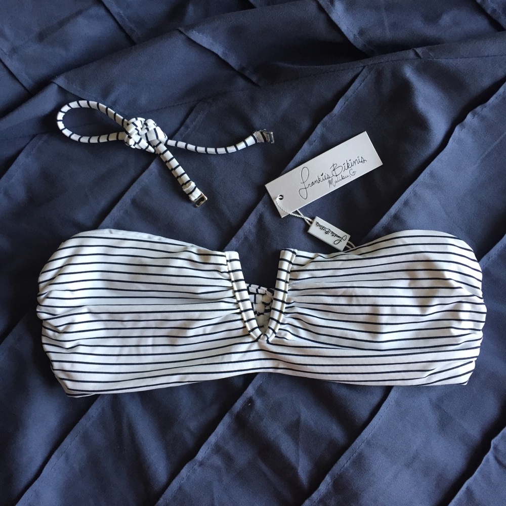 NWT Frankie's Bikinis Willow Top