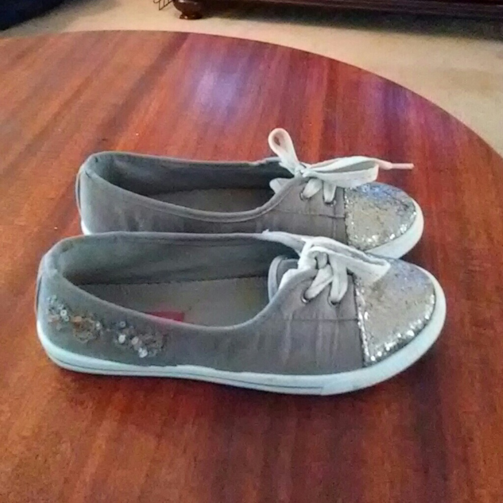 Unionbay Girls Youth Canvas Slip On