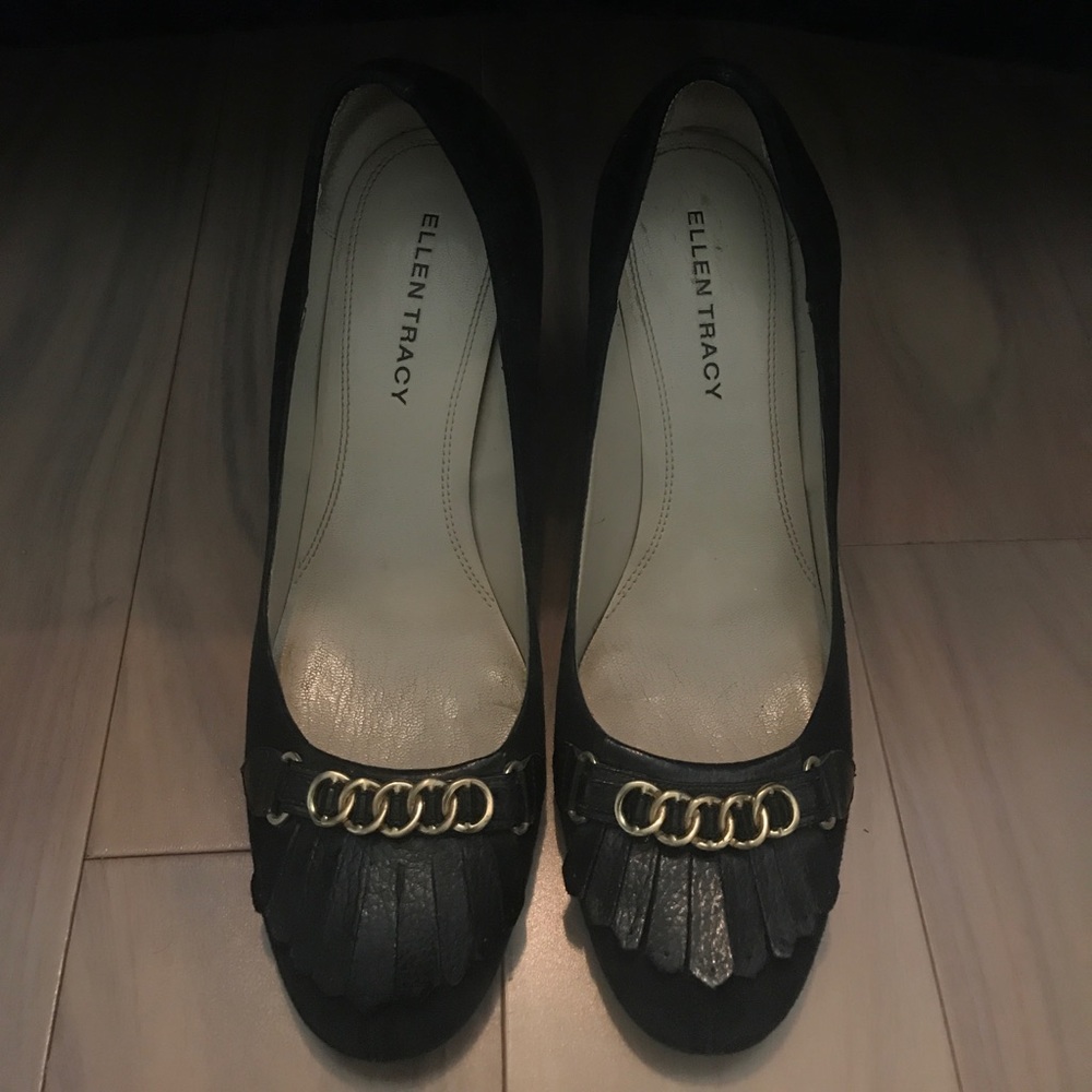 Ellen Tracy Pumps