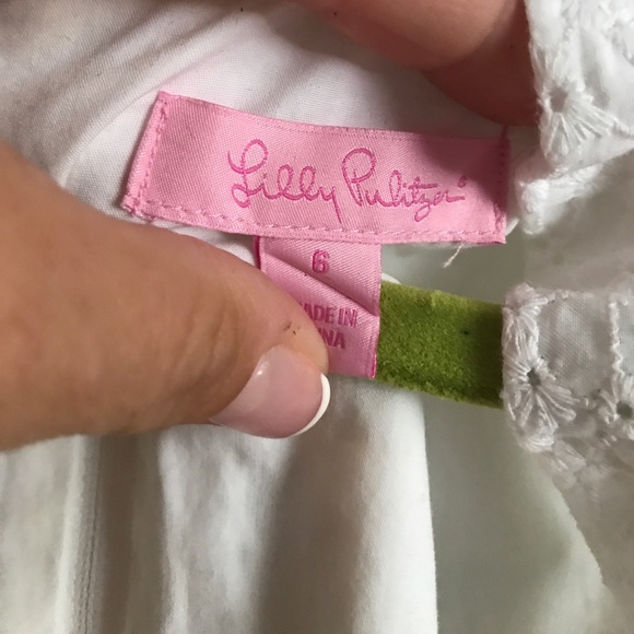 Lilly Pulitzer size 6 beautiful eyelet dress - Picture 3 of 4