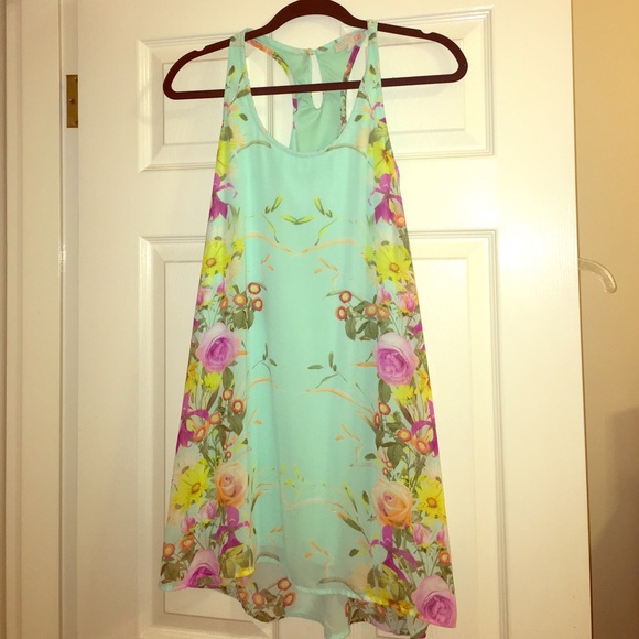 NWOT Mint floral dress - Picture 1 of 3
