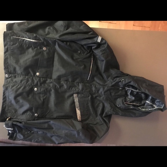 CAPPEL Snowboard Jacket Men's Black & Gold sz Med - Picture 2 of 4