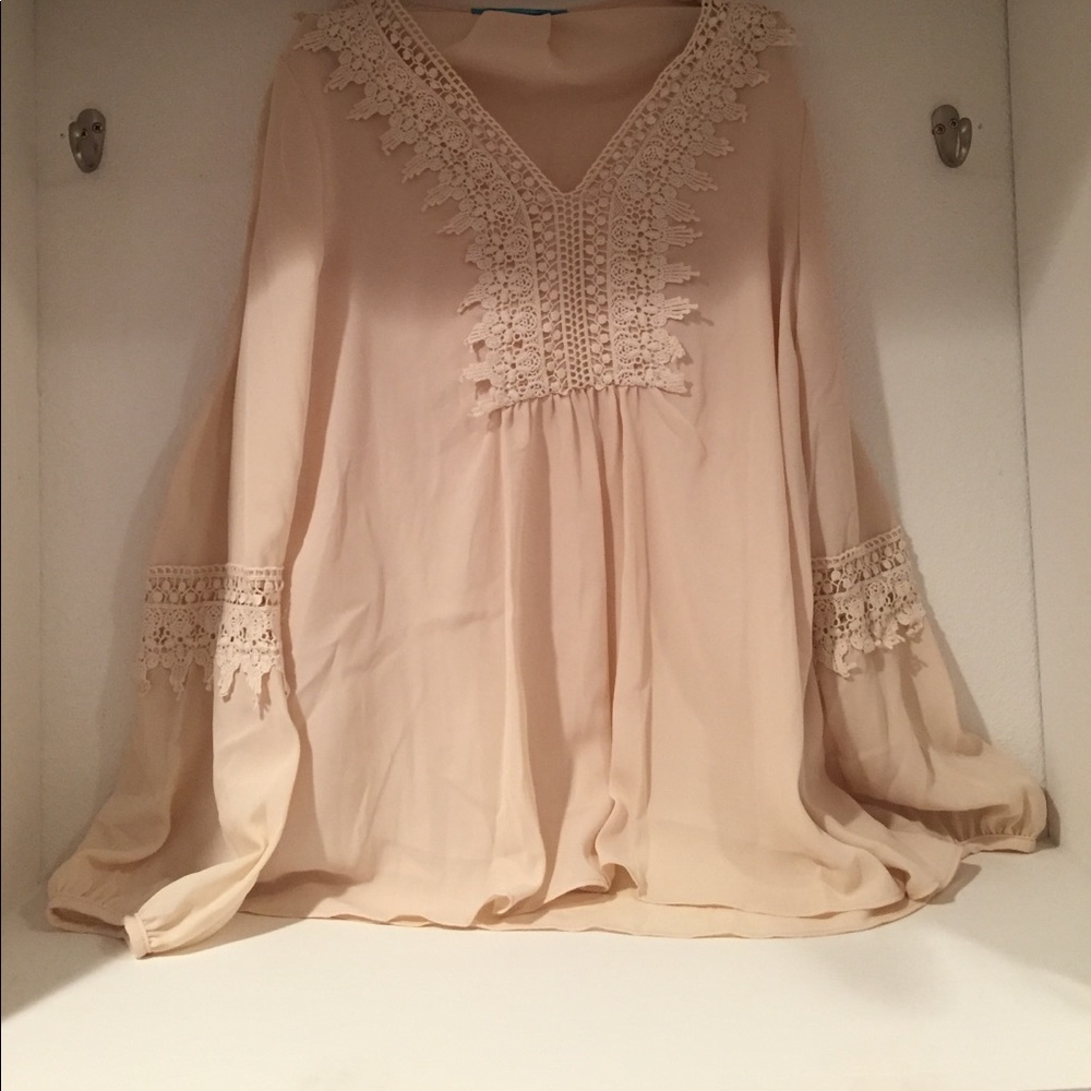 Francesca's cream embroidered blouse